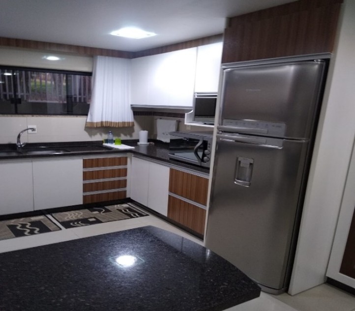 Casa com 2 quartos na Vila Foit (foto 2 de 16)