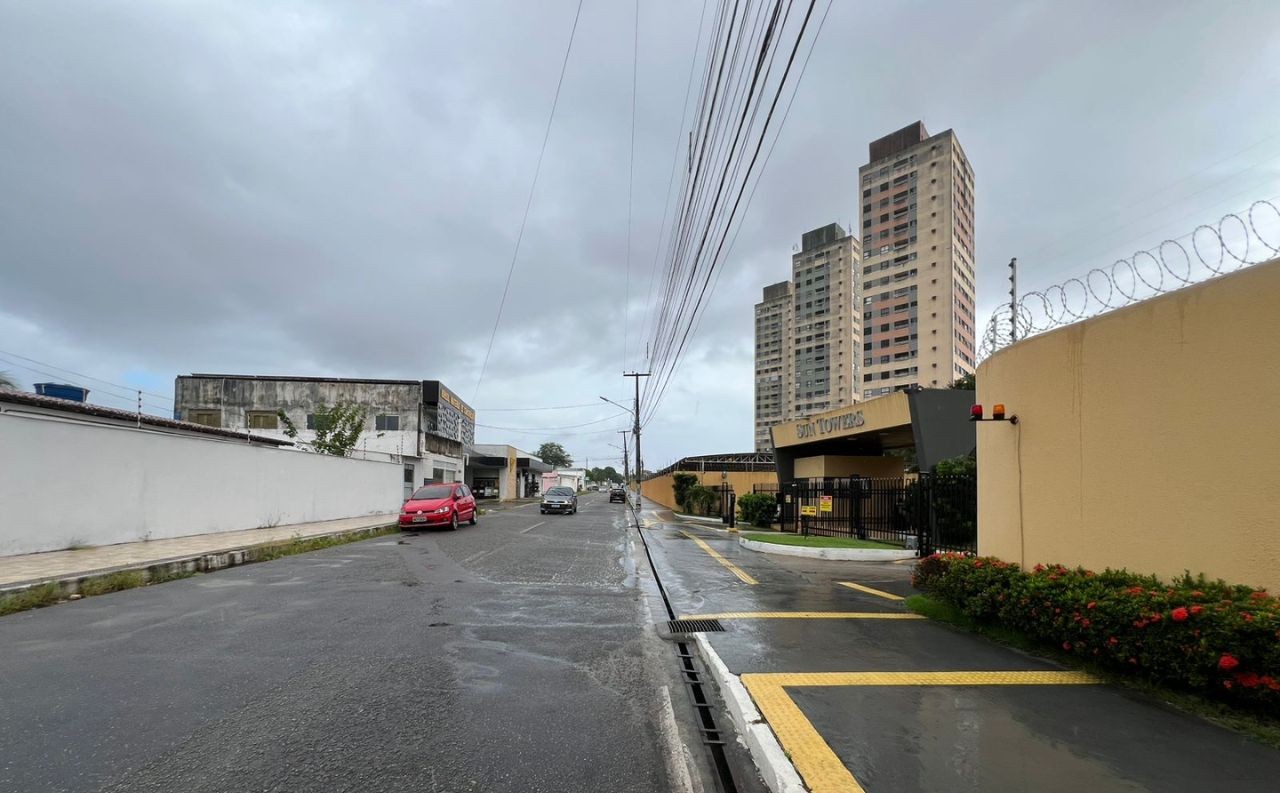Apartamento com 2 quartos no Pitimbu (foto 3 de 3)