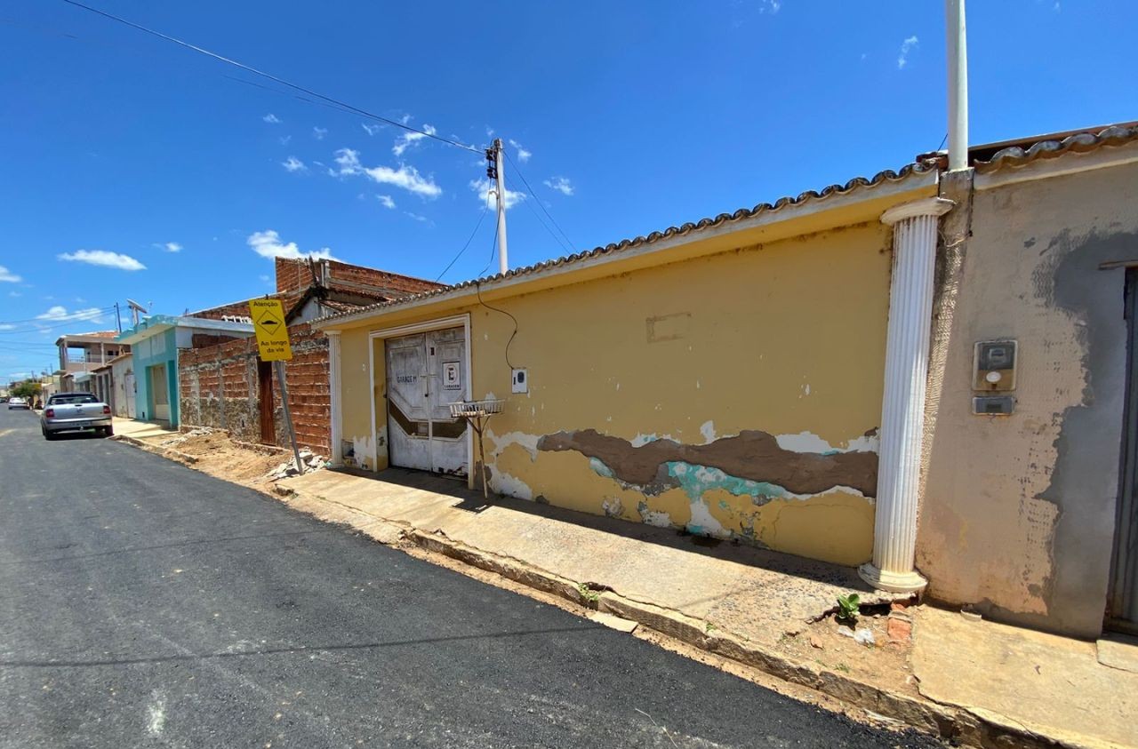 Casa com 2 quartos no Centro (foto 2 de 2)