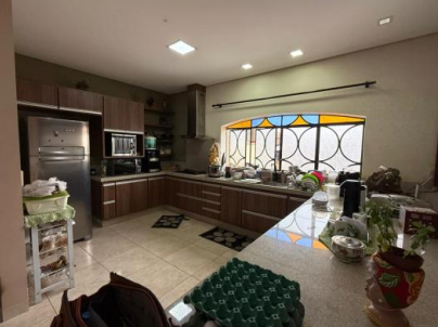 Casa com 5 quartos no Jardim das Flores (foto 30 de 32)