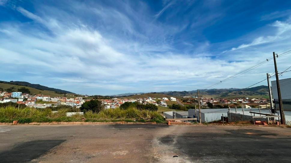 Terreno no Nova Itapeva (foto 3 de 3)