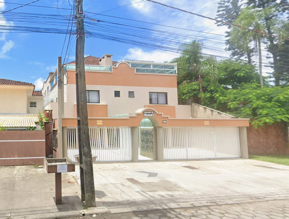 Apartamento no Centro (foto 3 de 3)