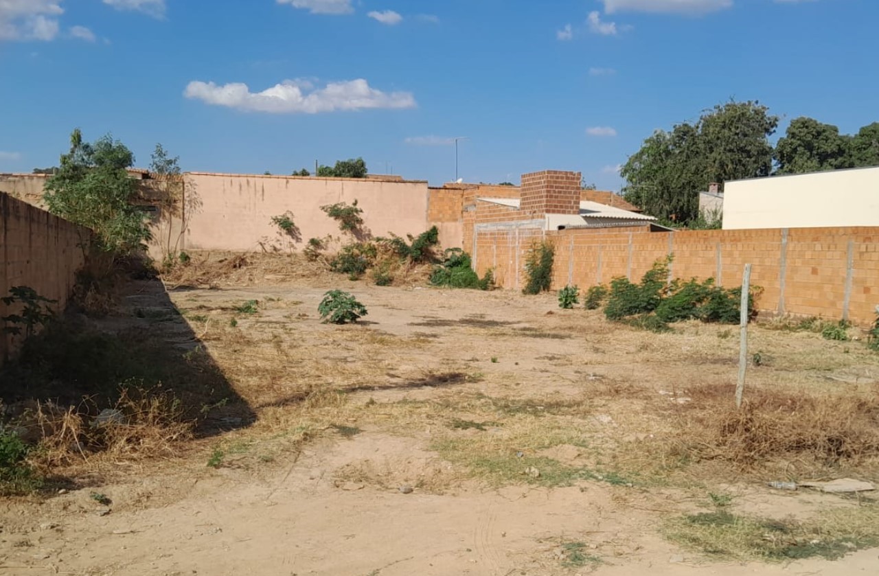 Imagem do imóvel TERRENO 860m² | JANAÚBA/MG