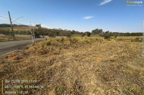Terreno no Centenários em Bambuí/MG — foto 1