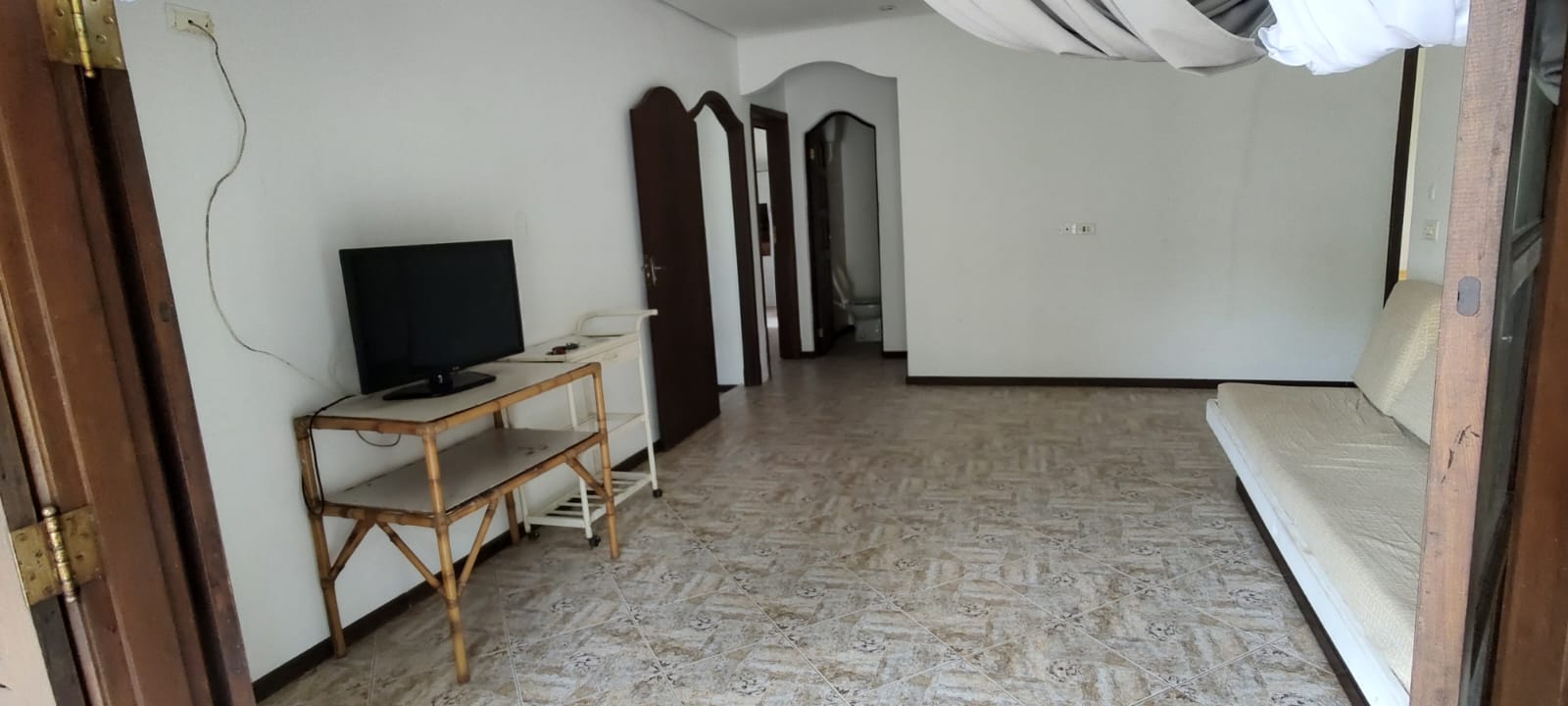 Casa no Balneário Atami (foto 4 de 15)