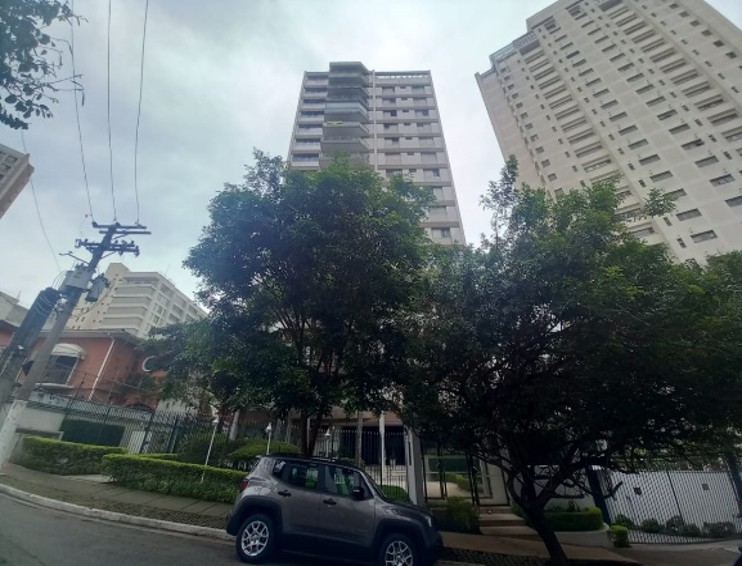 Imagem do imóvel APARTAMENTO DUPLEX COM VAGAS DE GARAGEM | IBIRAPUERA/SP