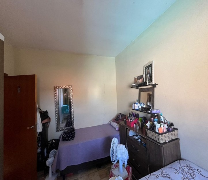 Casa com 2 quartos (foto 4 de 12)