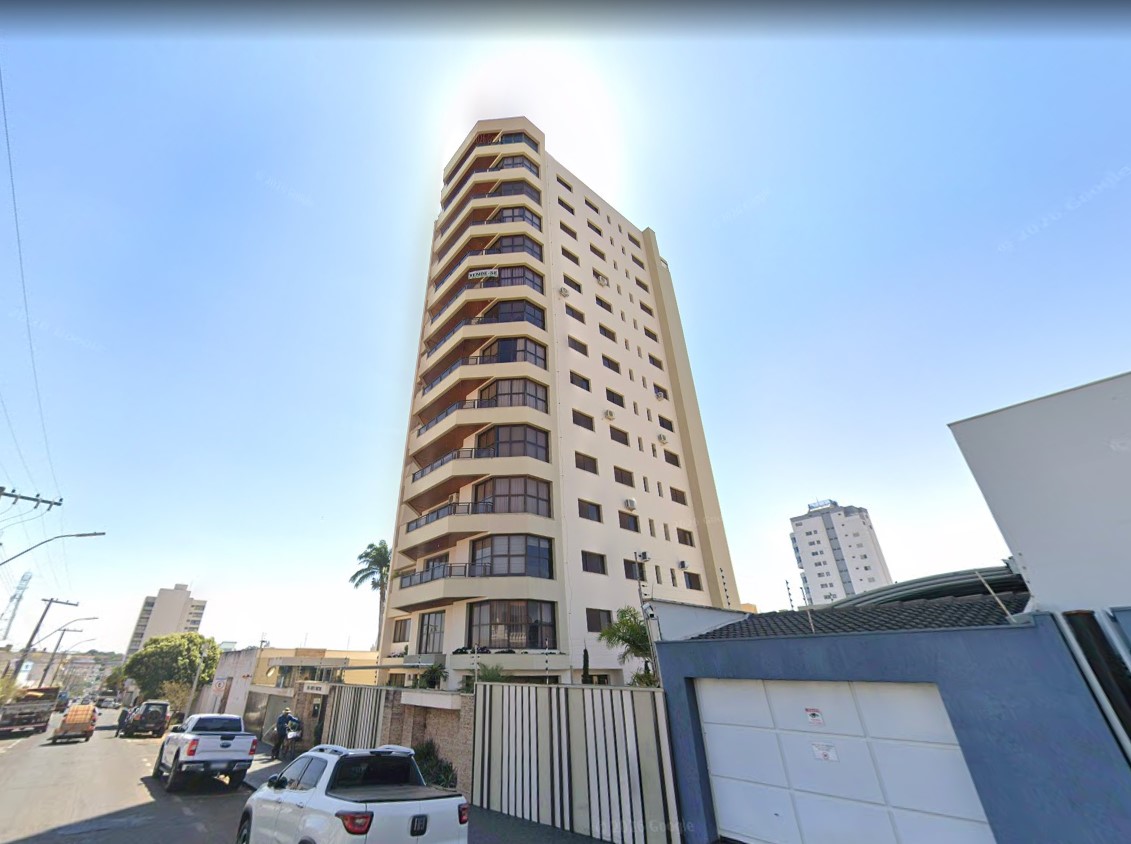 Imagem do imóvel APARTAMENTO 332m² E 03 VAGAS DE GARAGEM | ARAGUARI/MG
